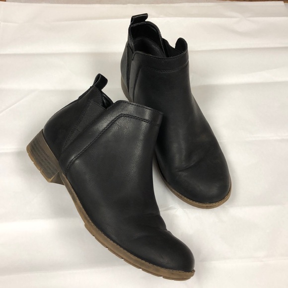 gh bass ankle boots